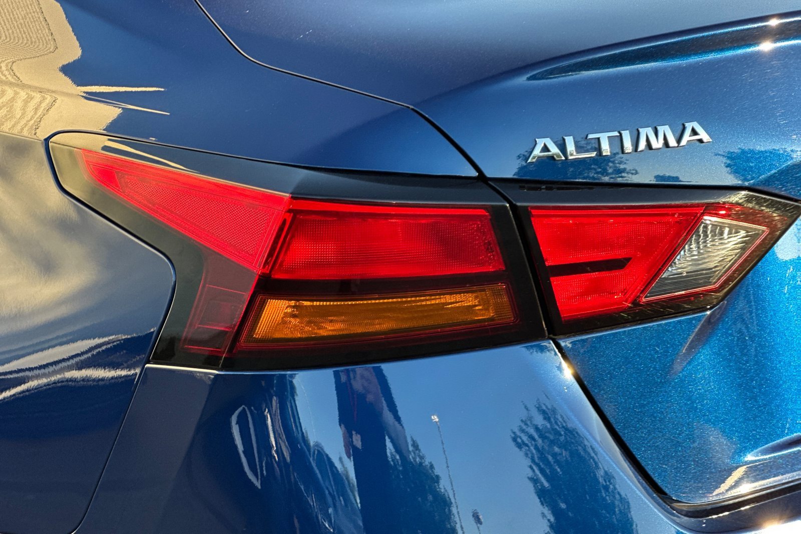 Used 2020 Nissan Altima 2.5 S image 32