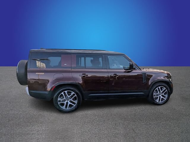Used 2023 Land Rover Defender 130 SE AWD/4WD image 6