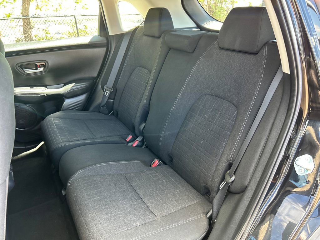 Used 2024 Honda HR-V LX image 16