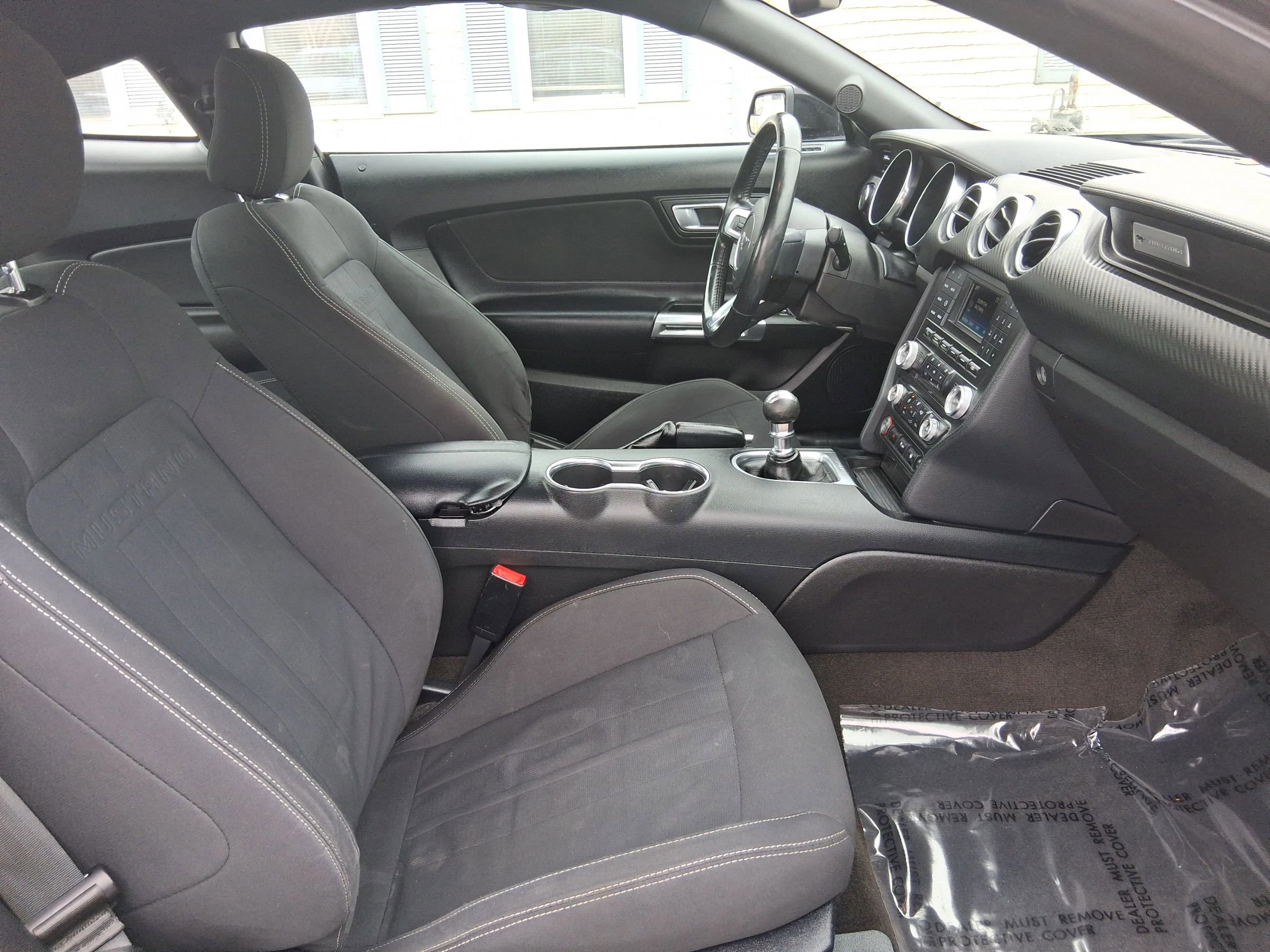Used 2018 Ford Mustang Coupe RWD image 18