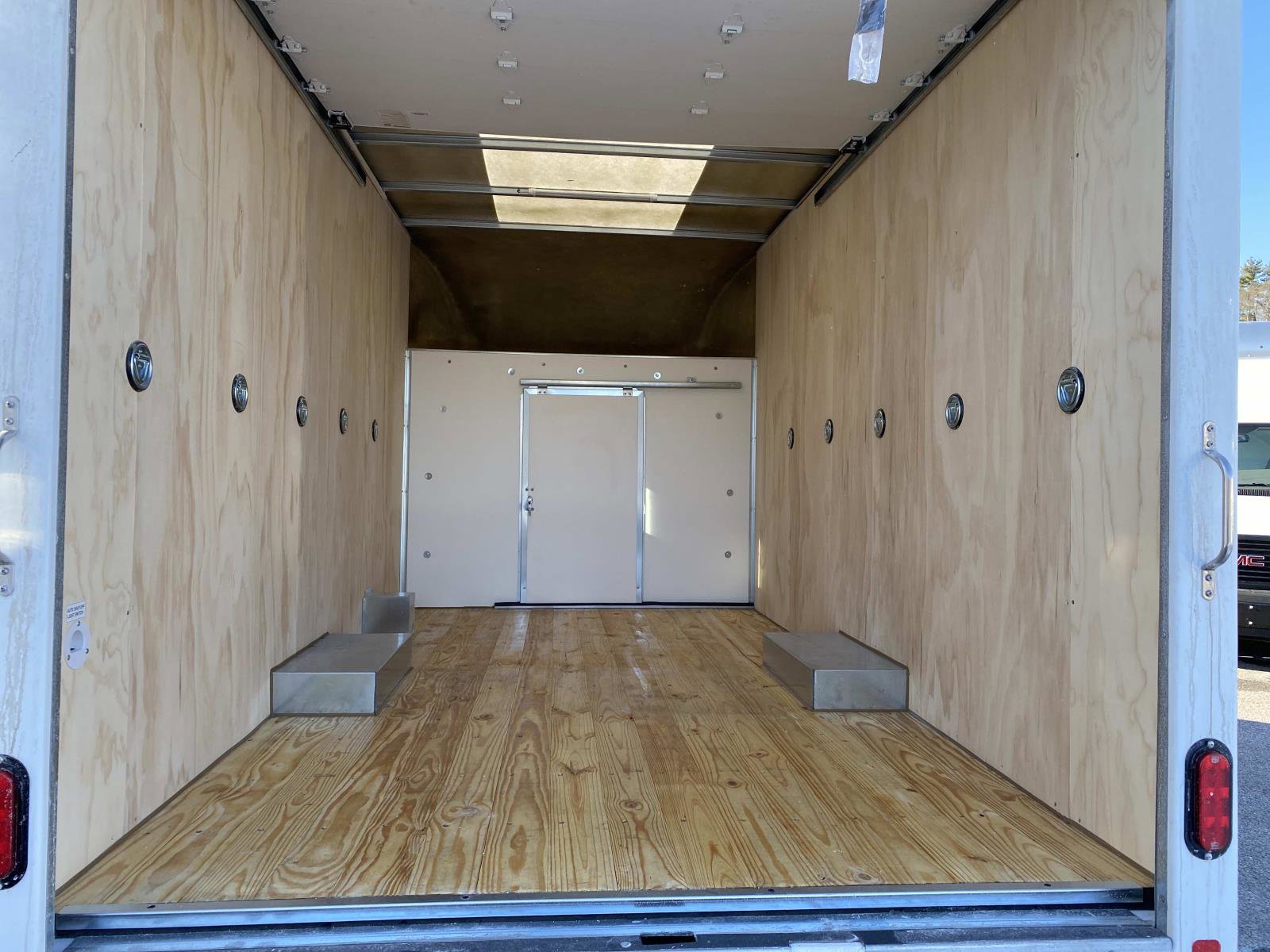 New 2025 GMC Savana 3500 w/ Power Convenience Package image 4