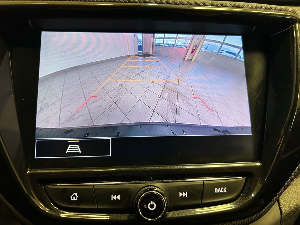 Used 2022 Chevrolet TrailBlazer RS w/ Technology Package image 14