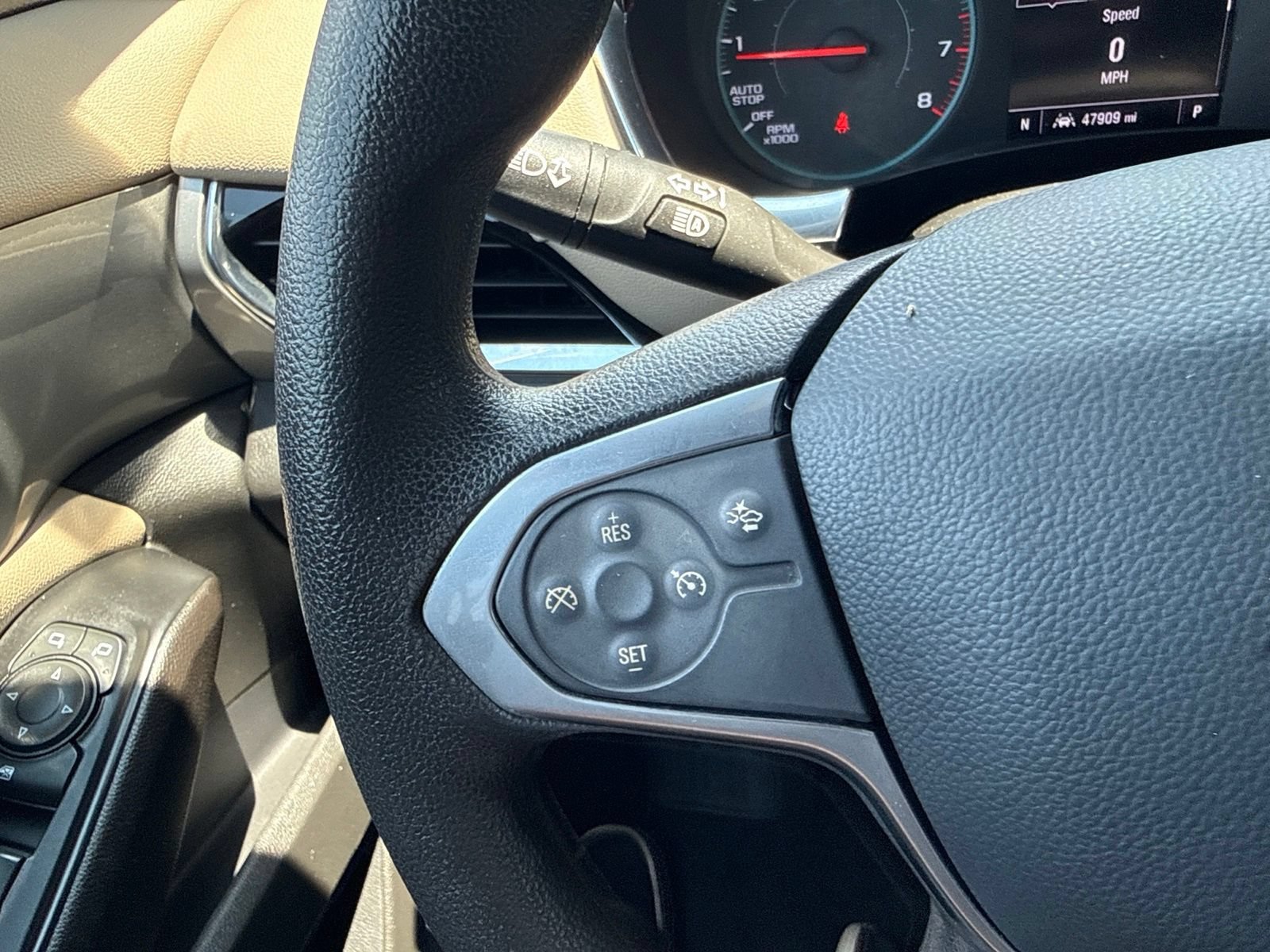Used 2023 Chevrolet Traverse LS w/ Safety Package AWD/4WD image 19