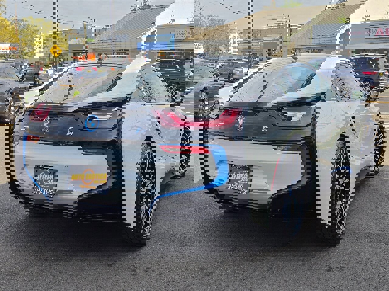 Used 2016 BMW i8 image 2