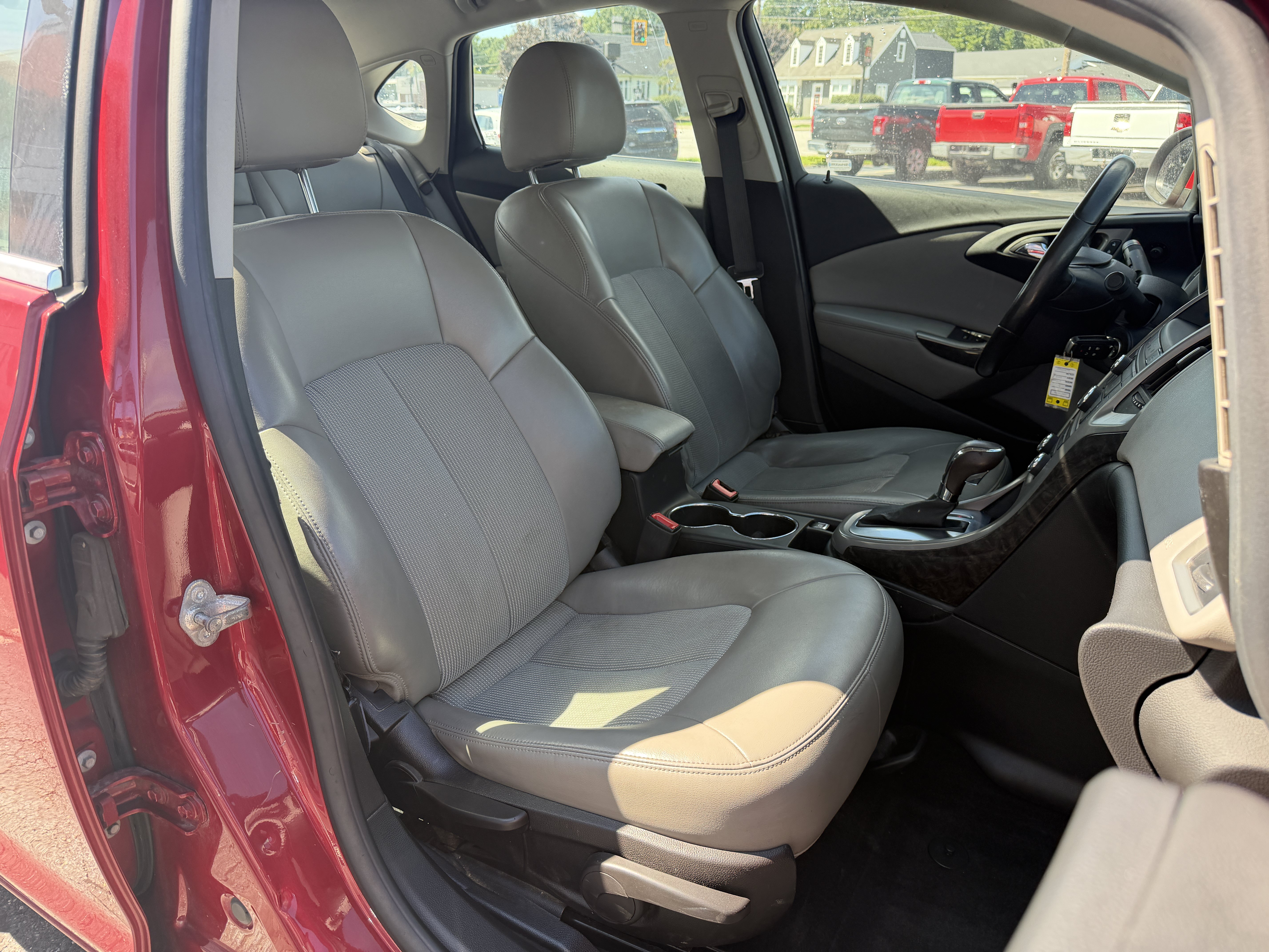 Used 2013 Buick Verano Convenience FWD image 14