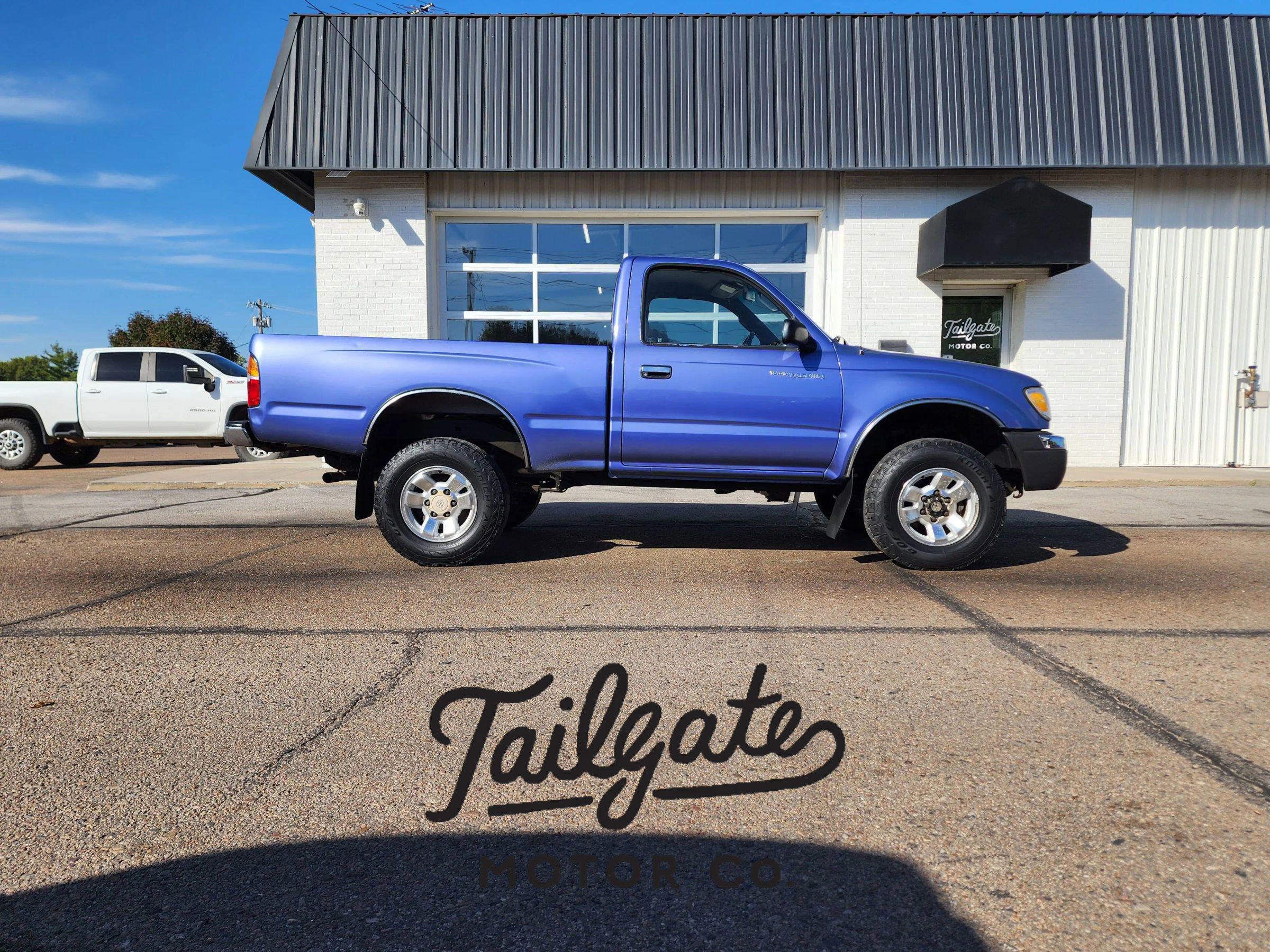 Used 1999 Toyota Tacoma 4x4 Regular Cab image 1