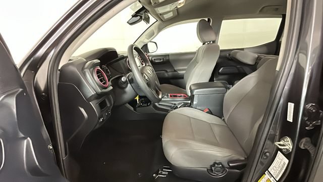 Used 2019 Toyota Tacoma SR w/ SR Convenience Package AWD/4WD image 11