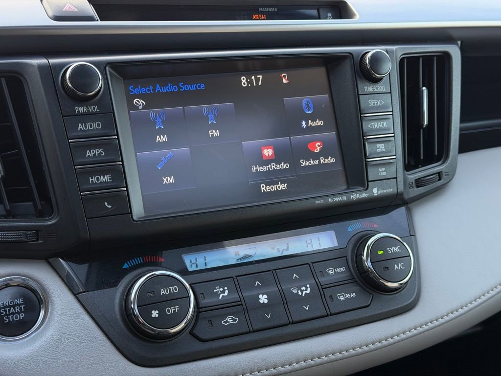 Used 2016 Toyota RAV4 Limited image 31