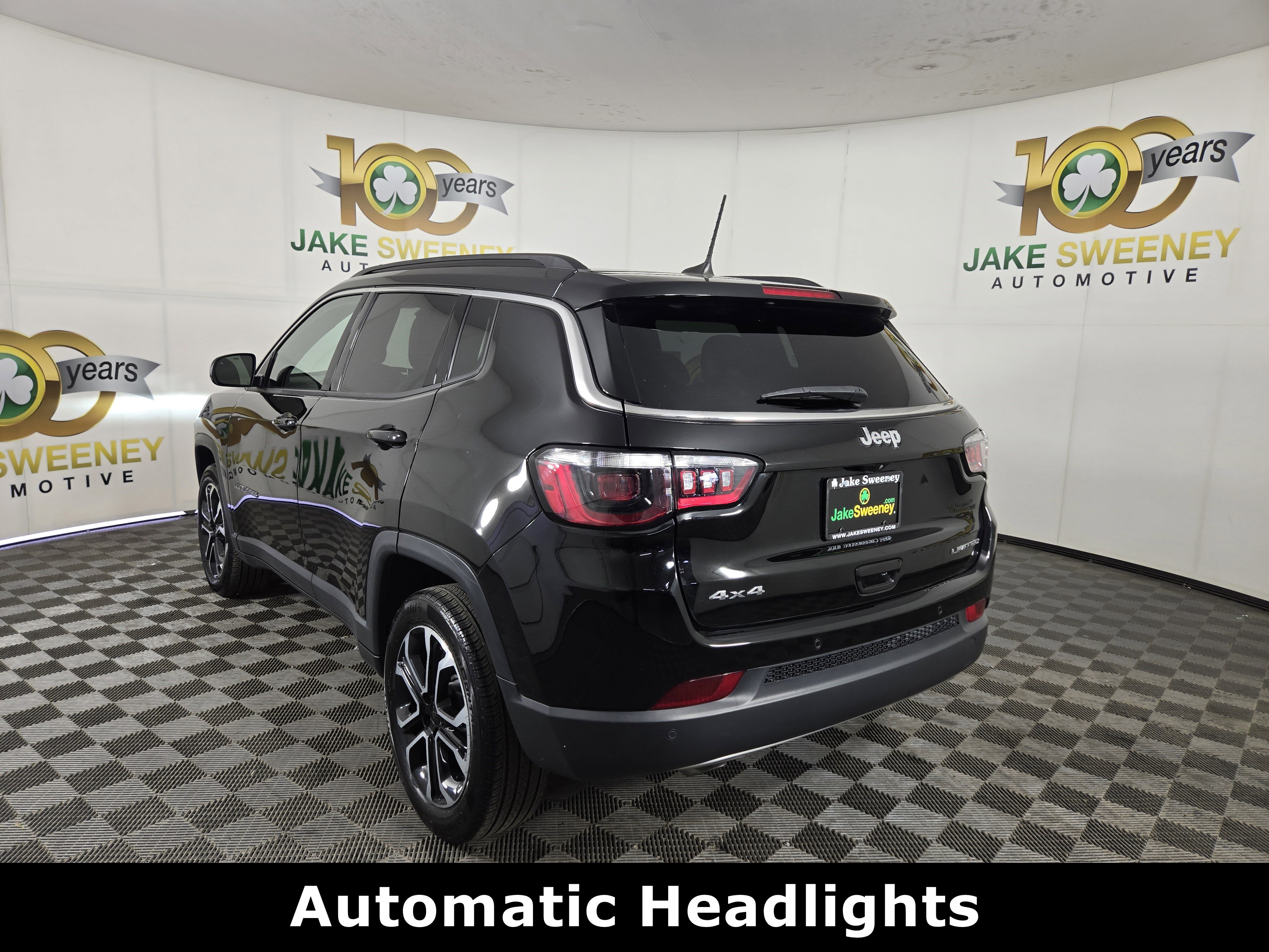 Certified 2023 Jeep Compass Limited AWD/4WD image 7