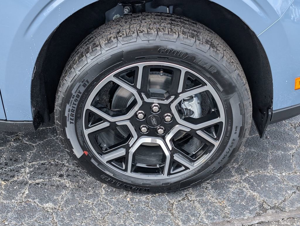 New 2026 Ford Maverick Lariat AWD/4WD image 18