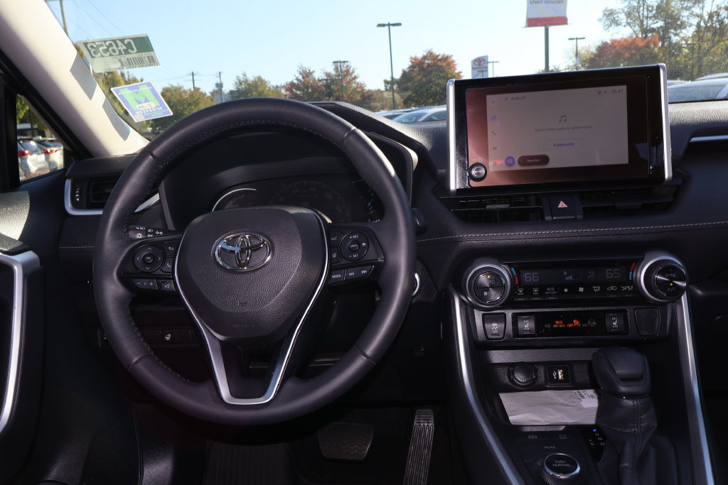 Certified 2025 Toyota RAV4 XLE w/ Weather Package AWD/4WD image 22