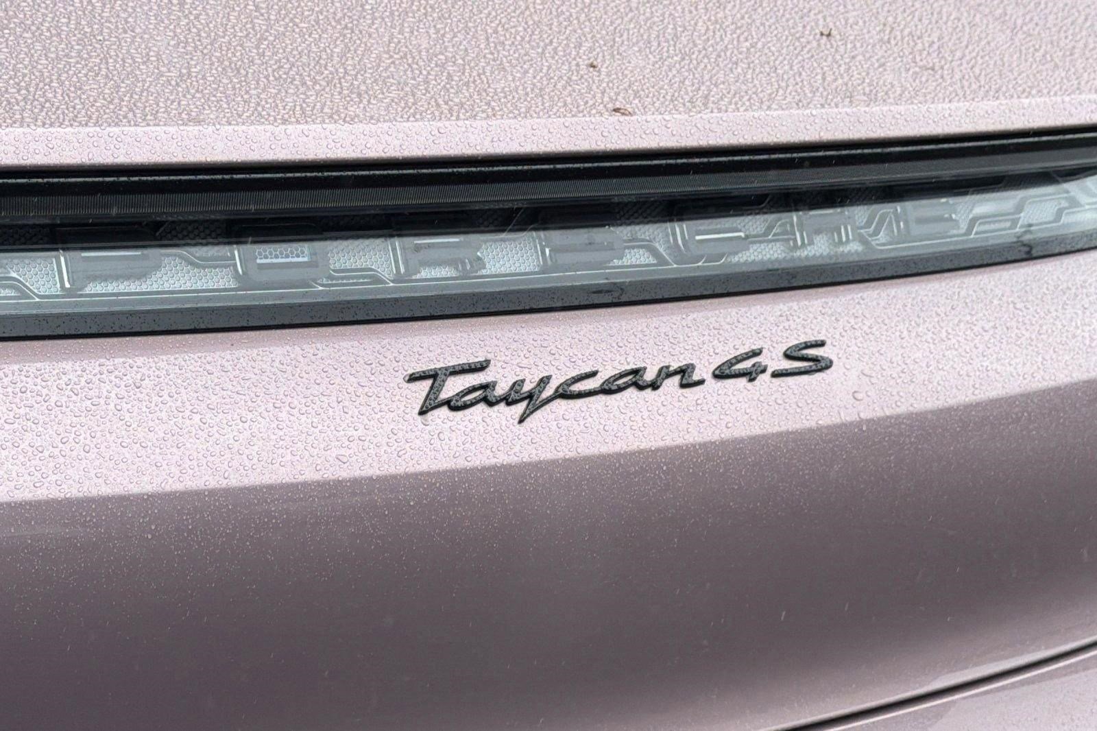 Used 2021 Porsche Taycan 4S image 23