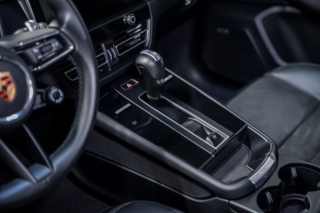 Used 2023 Porsche Macan GTS image 60