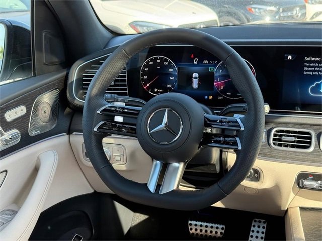 New 2025 Mercedes-Benz GLS 450 4MATIC image 10