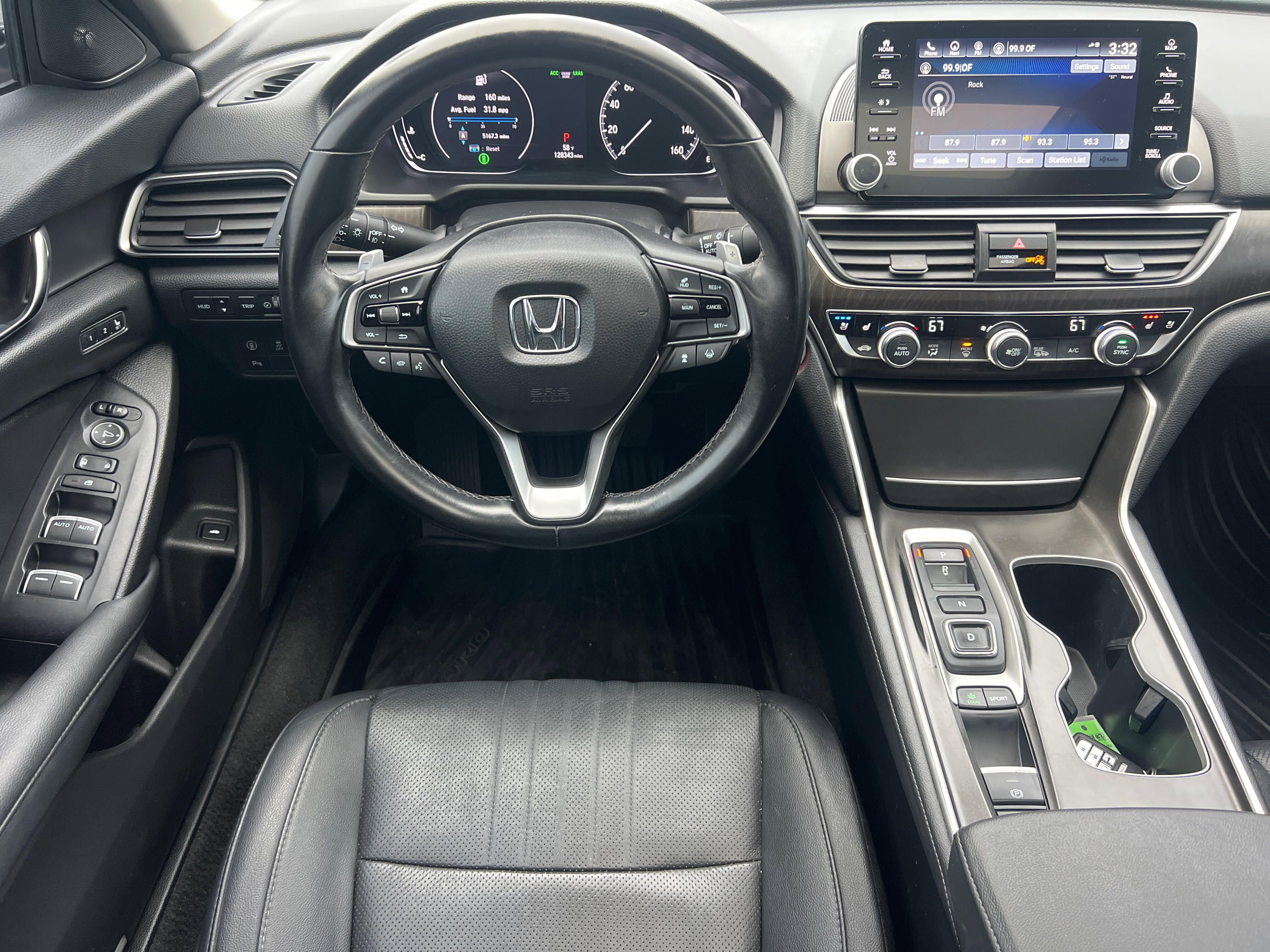 Used 2020 Honda Accord Touring image 11