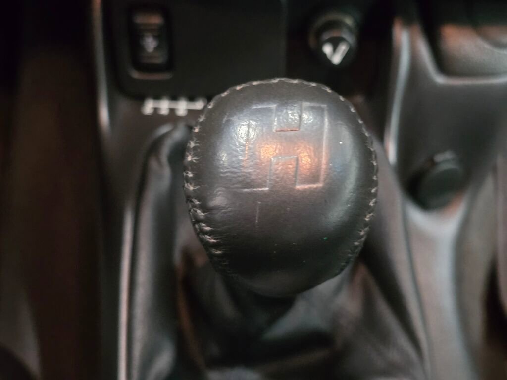 Used 2002 Chevrolet Camaro Z28 w/ SS Performance/Appearance Pkg image 95