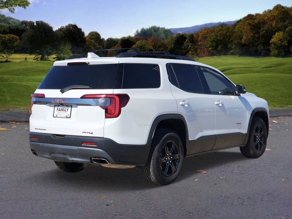 Used 2022 GMC Acadia AT4 w/ Technology Package image 4