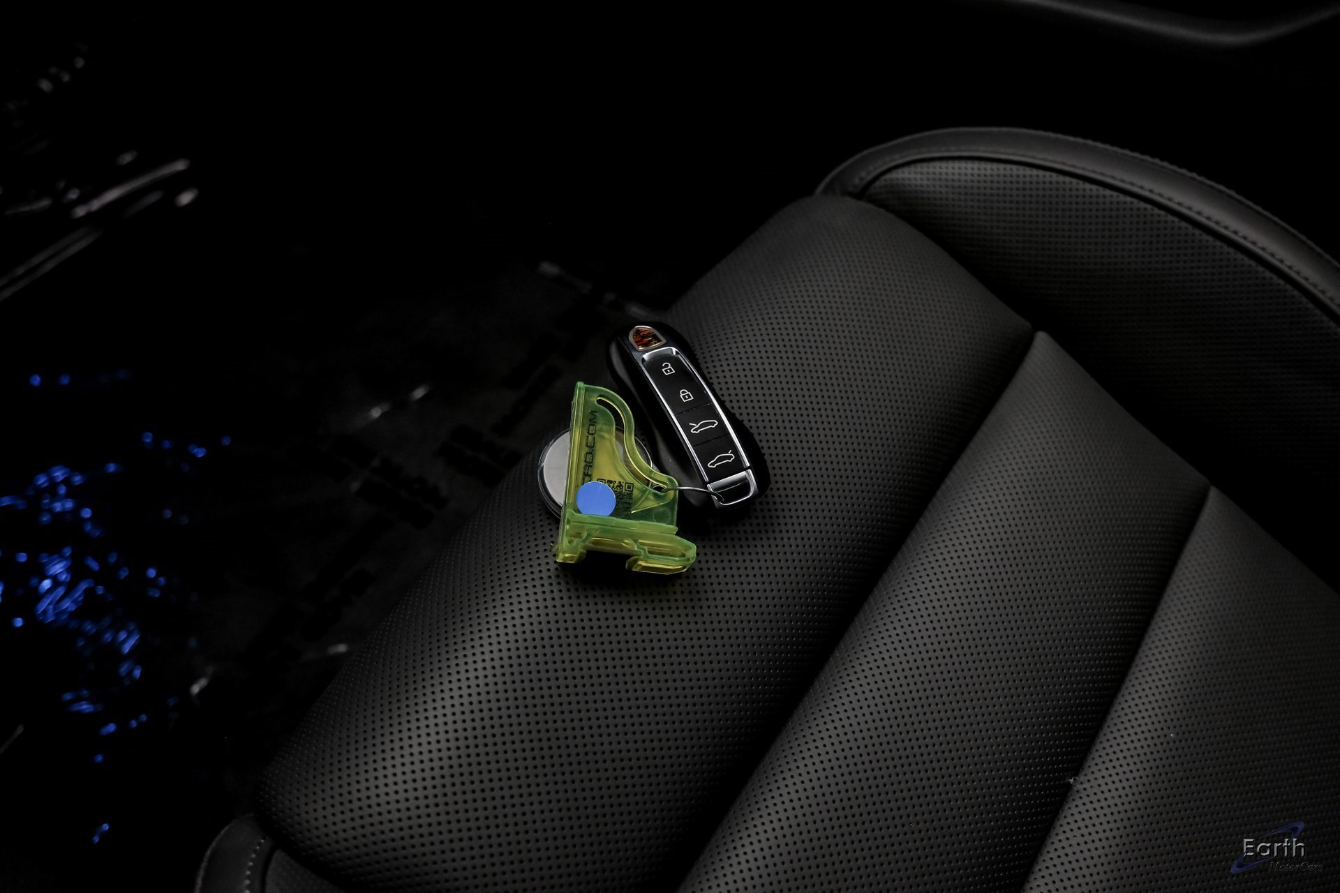 Used 2023 Porsche Taycan Turbo S w/ Premium Package image 98