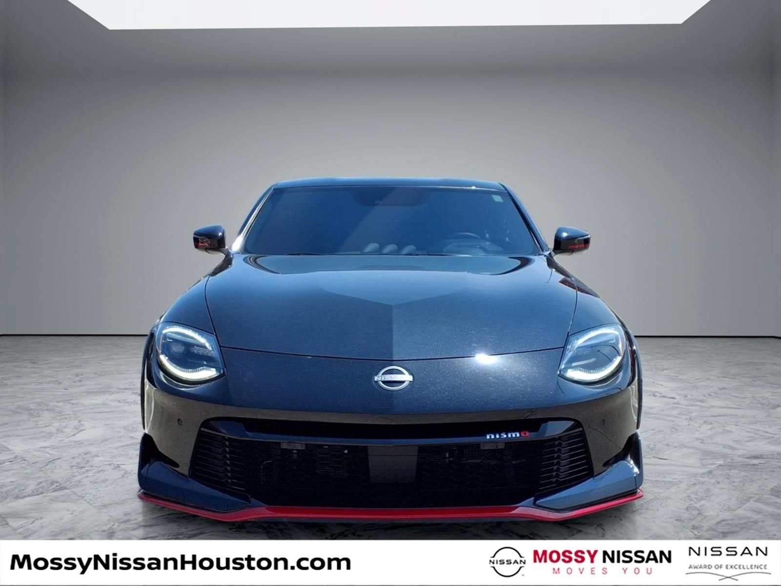 Certified 2024 Nissan Z Performance w/ Floor Mat Package RWD image 3