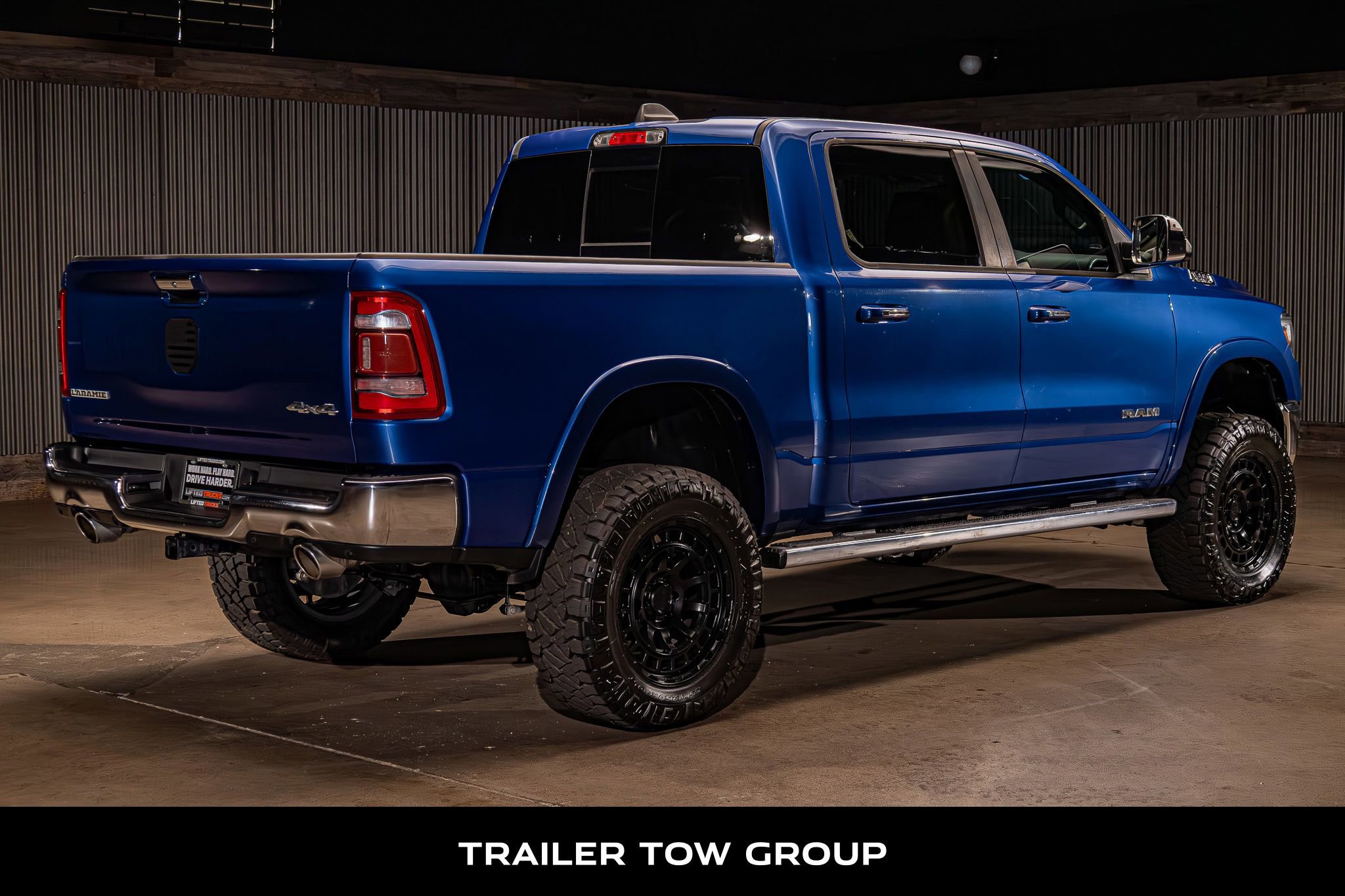 Used 2019 RAM 1500 Laramie AWD/4WD image 9