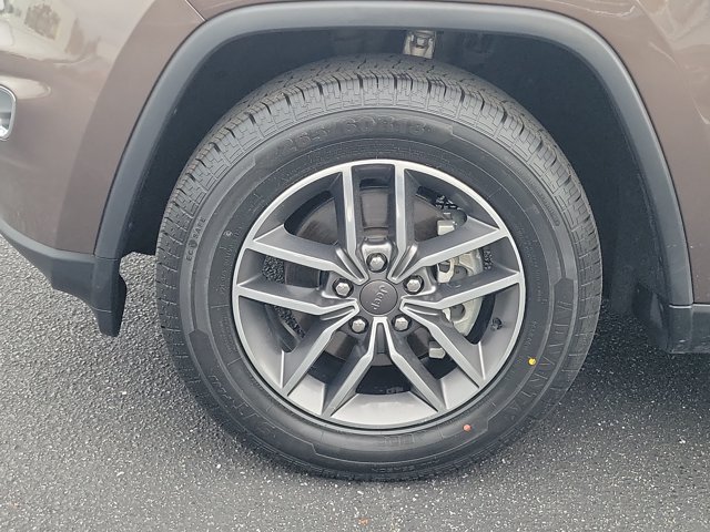 Used 2020 Jeep Grand Cherokee Limited RWD image 30