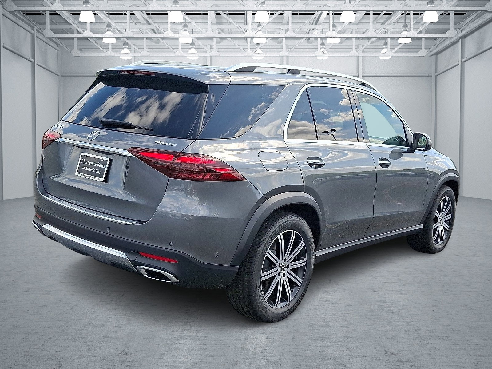 Certified 2025 Mercedes-Benz GLE 350 4MATIC image 6