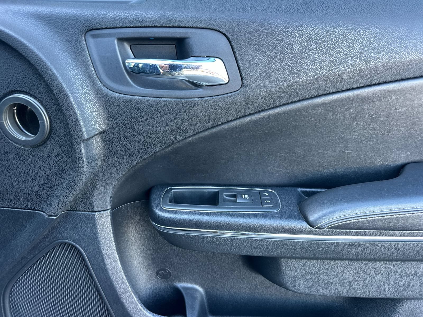 Used 2012 Dodge Charger SXT Plus RWD image 18