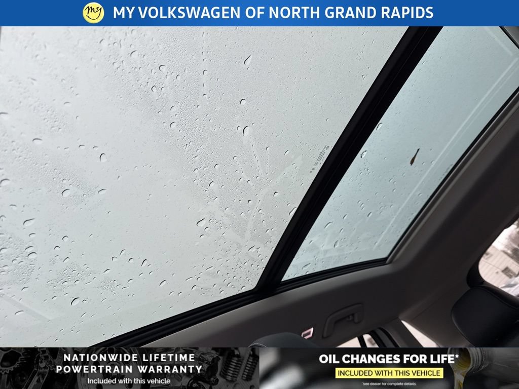 New 2026 Volkswagen Tiguan SE AWD/4WD image 15