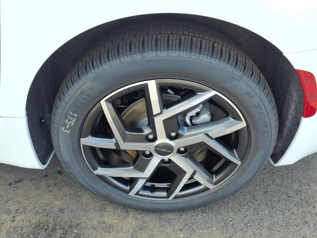 New 2027 Chrysler Pacifica Pinnacle FWD image 4