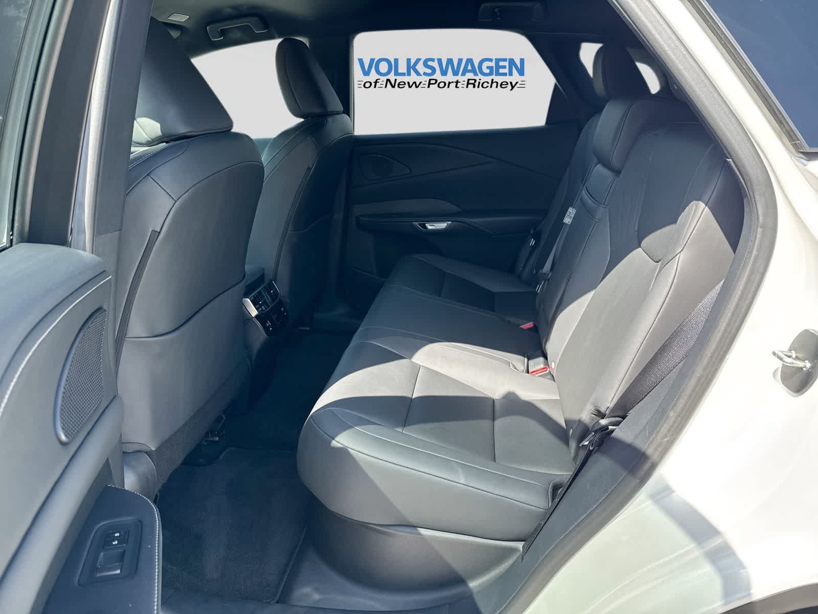 Used 2025 Lexus RX 350 FWD w/ Accessory Package (K3) image 26