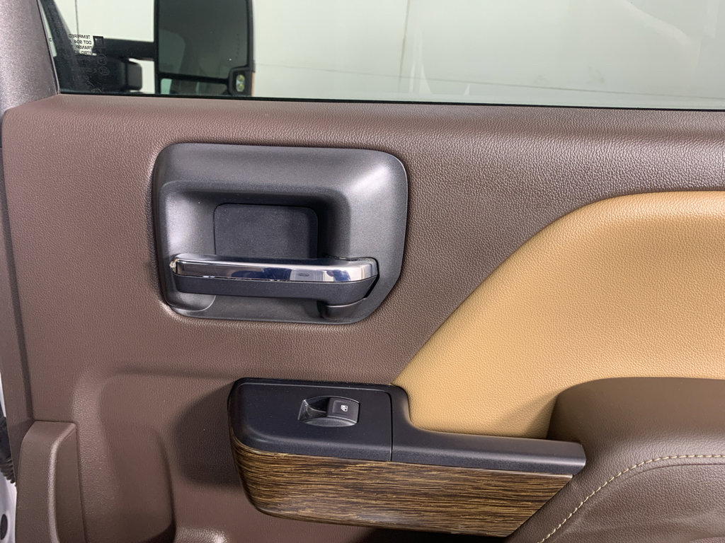 Used 2019 GMC Sierra 3500 Denali w/ Duramax Plus Package image 36