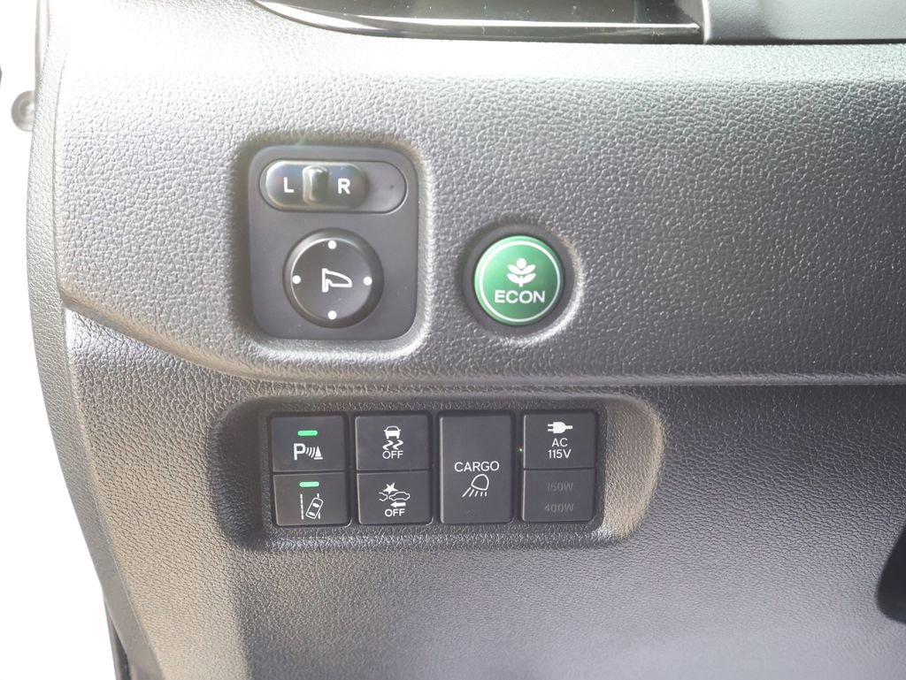 Used 2017 Honda Ridgeline RTL-E image 12