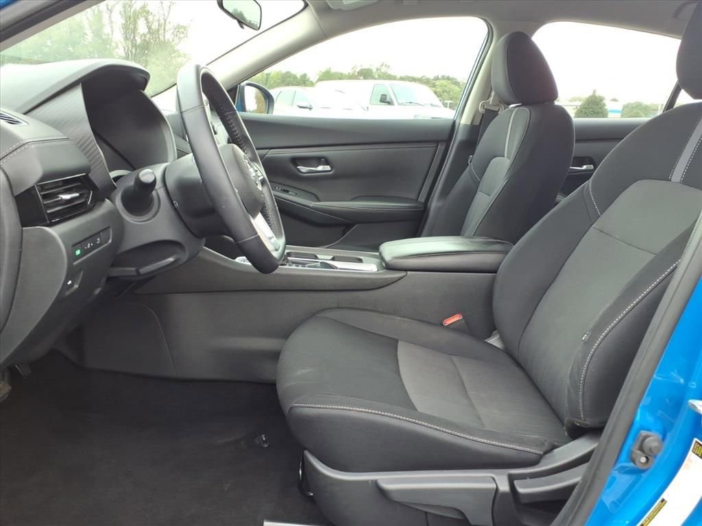 Used 2021 Nissan Sentra SV image 11