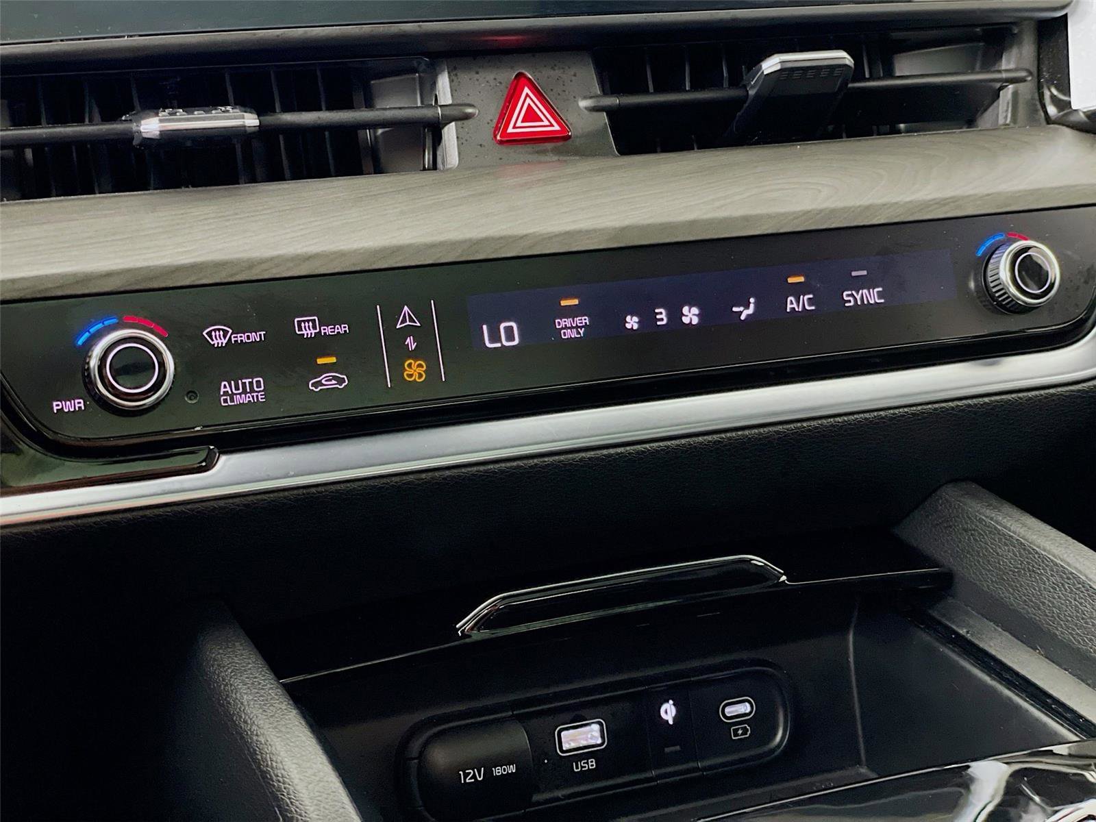 Certified 2024 Kia Sportage X-Line image 20