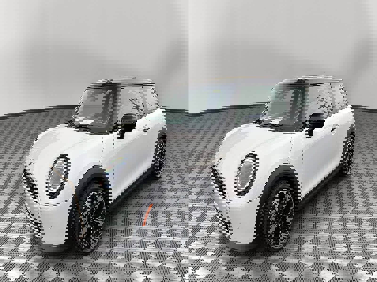 Certified 2025 MINI Cooper 2-Door Hardtop image 7