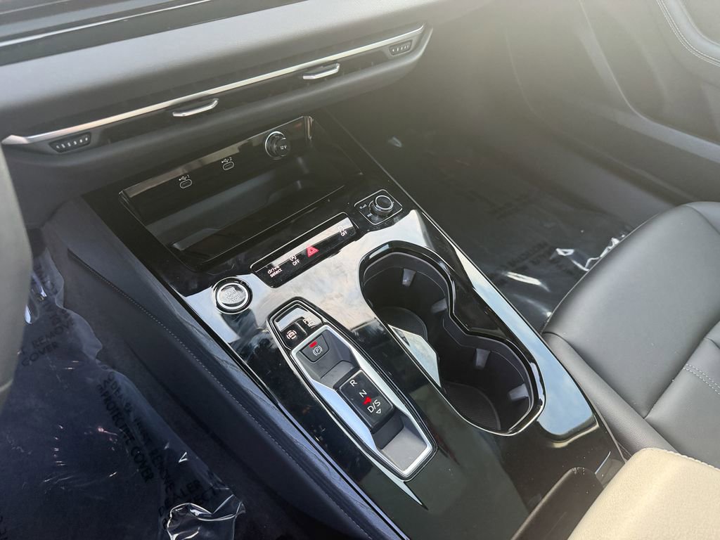 Used 2025 Audi A5 2.0T Premium Plus w/ Premium Plus AWD/4WD image 20