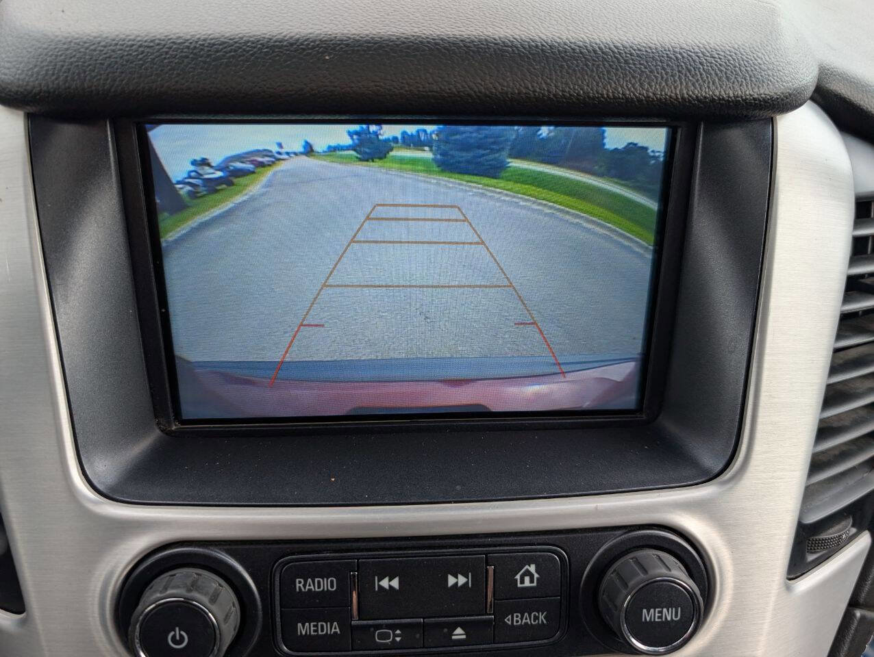 Used 2019 GMC Yukon XL SLT w/ Open Road Package image 23