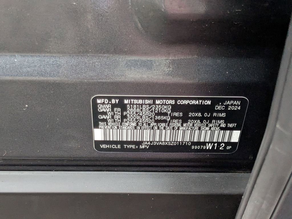 Used 2025 Mitsubishi Outlander SE FWD image 30