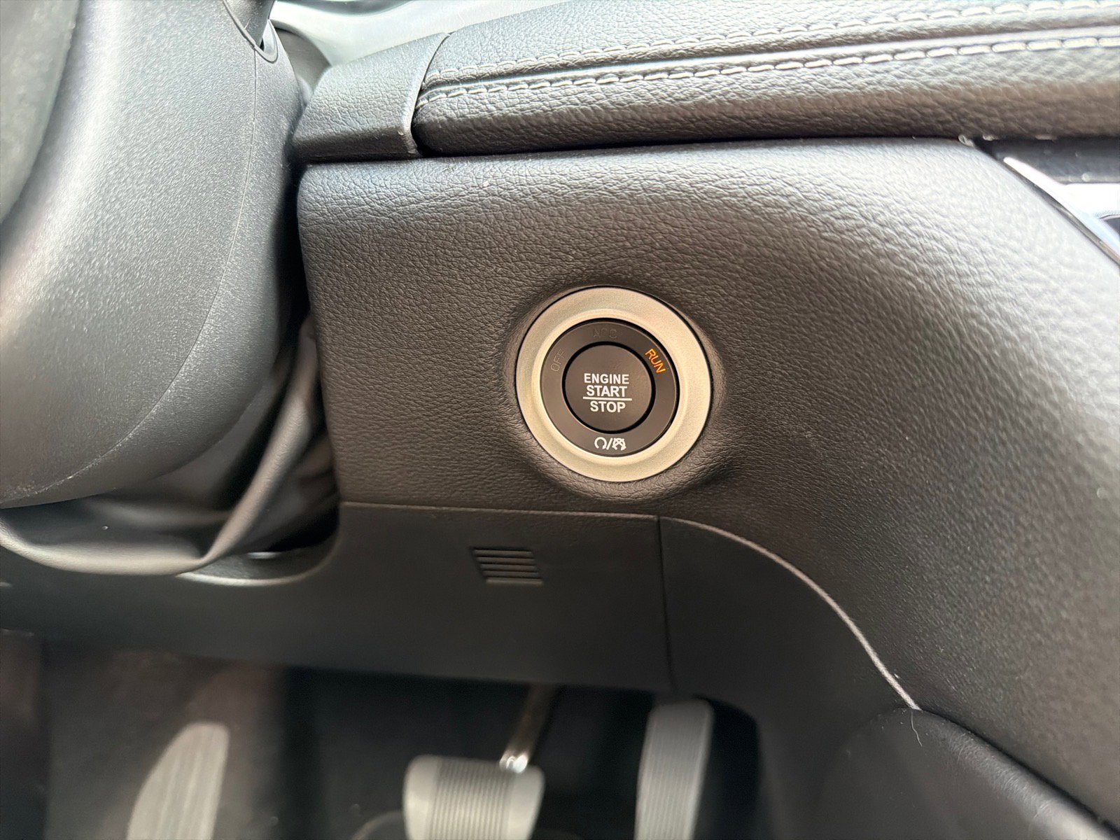 Used 2026 Chrysler Pacifica Limited image 20