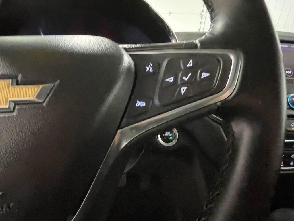 Used 2023 Chevrolet Equinox LT image 37