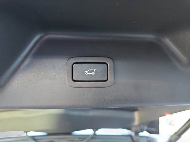 Used 2021 Land Rover Range Rover P525 Westminster Edition image 13