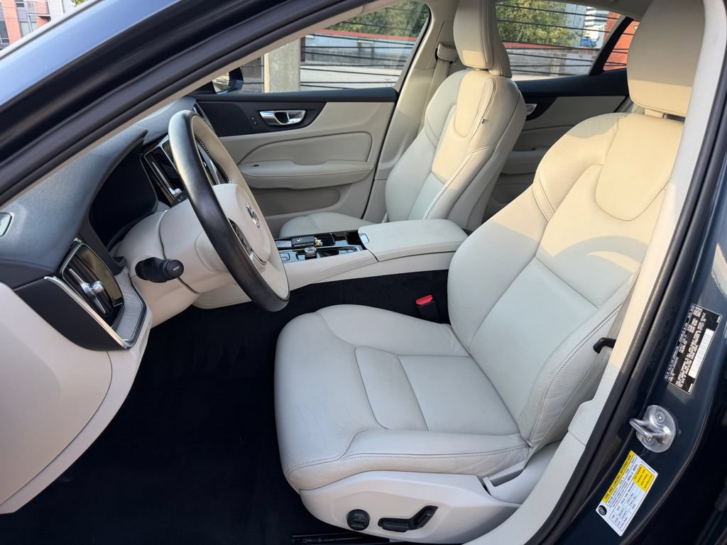 Certified 2024 Volvo S60 T8 Plus w/ Climate Package AWD/4WD image 9