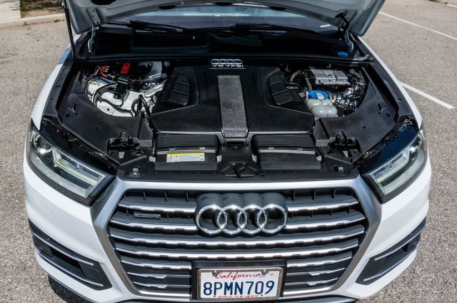 Used 2017 Audi Q7 3.0T Premium AWD/4WD image 6