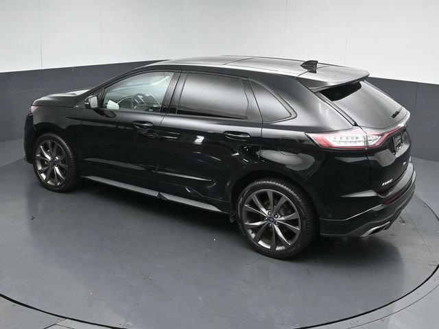 Used 2018 Ford Edge Sport w/ Equipment Group 401A AWD/4WD image 45