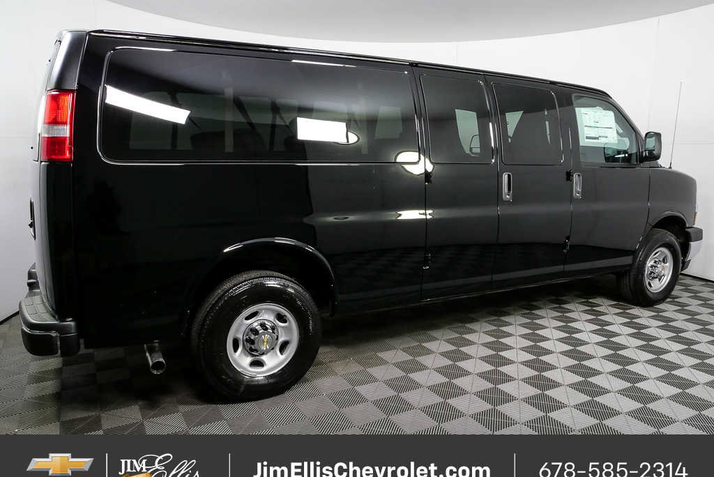New 2025 Chevrolet Express 3500 LT w/ LT Preferred Equipment Group image 2