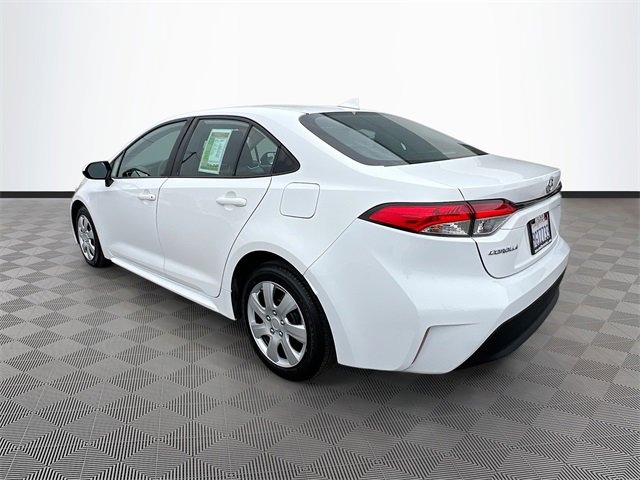 Used 2023 Toyota Corolla LE image 5