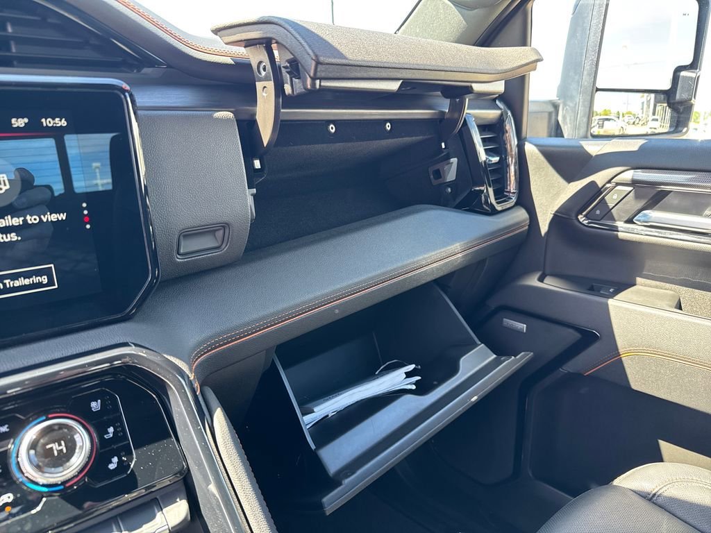 Used 2025 GMC Sierra 2500 AT4 AWD/4WD image 42