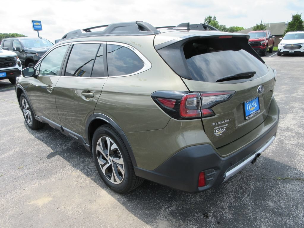 Used 2020 Subaru Outback Limited AWD/4WD image 3