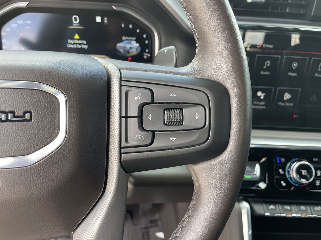 Used 2023 GMC Sierra 1500 Denali RWD image 27