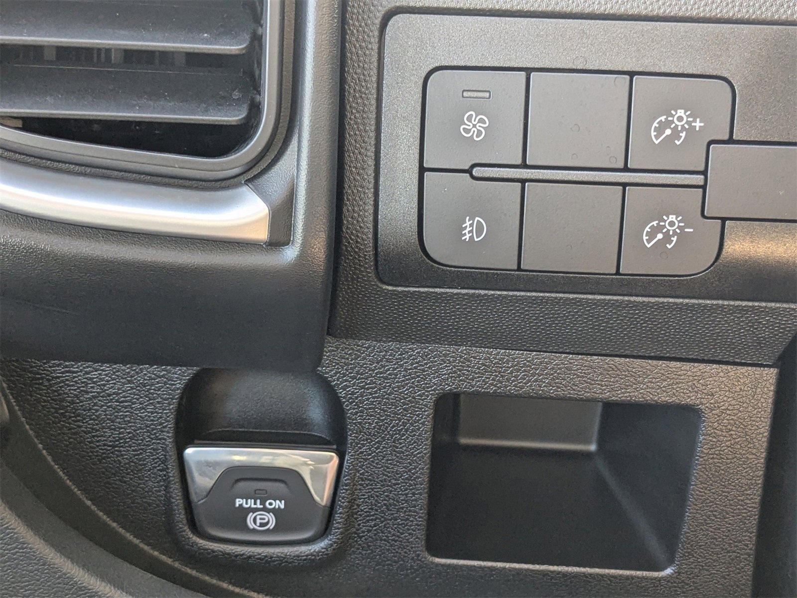 Used 2025 RAM ProMaster 3500 w/ Quick Order Package 22G SLT image 26